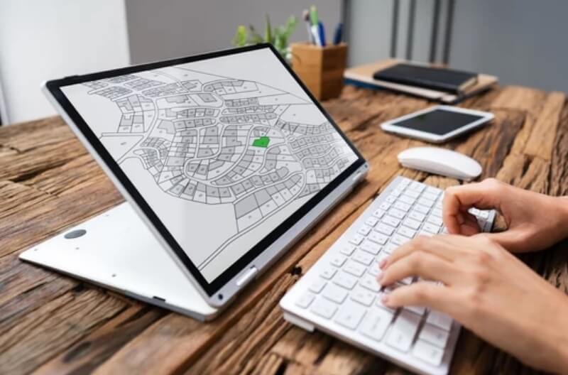 تهیه نقشه یو تی ام